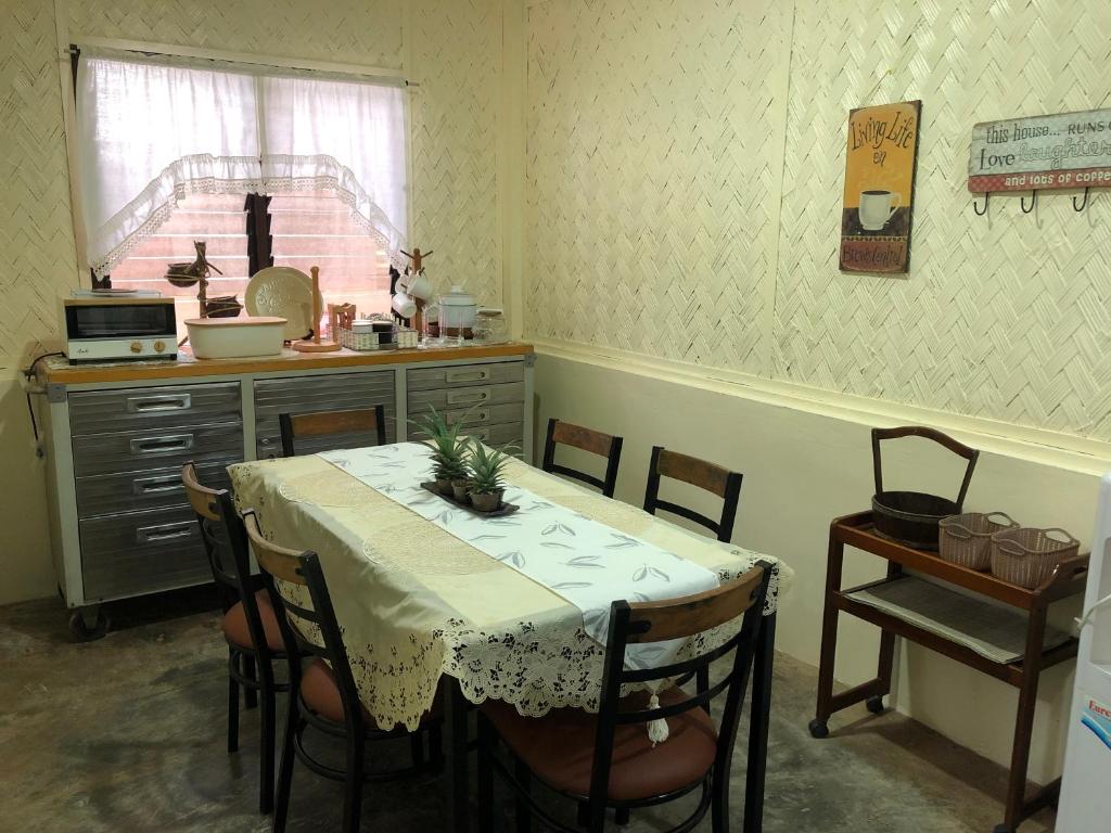 Hiraya Homestay Coron photo 2