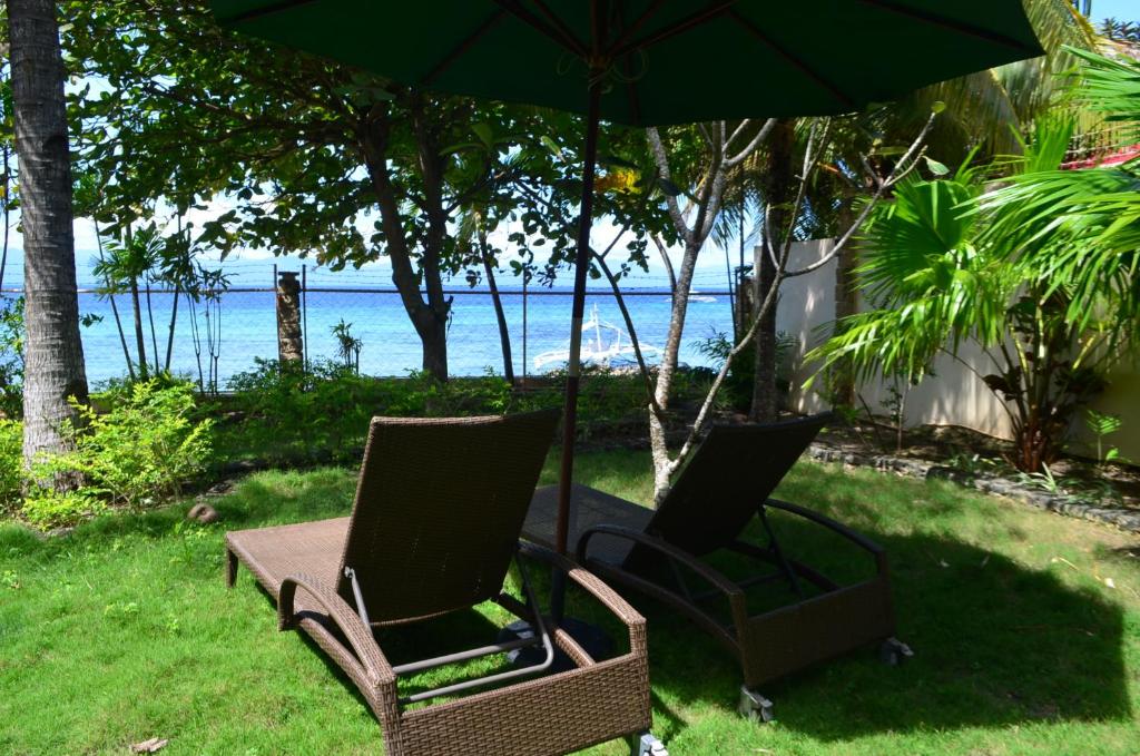 Private beachfront house with ocean view and direct reef access photo 2