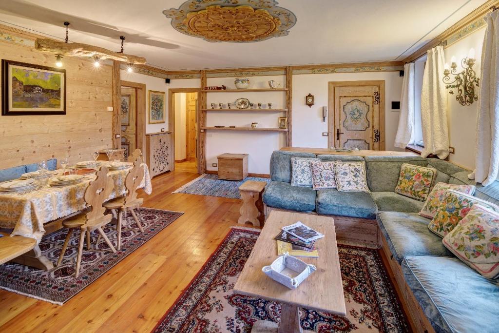 Villa Marianna - Stayincortina photo 2