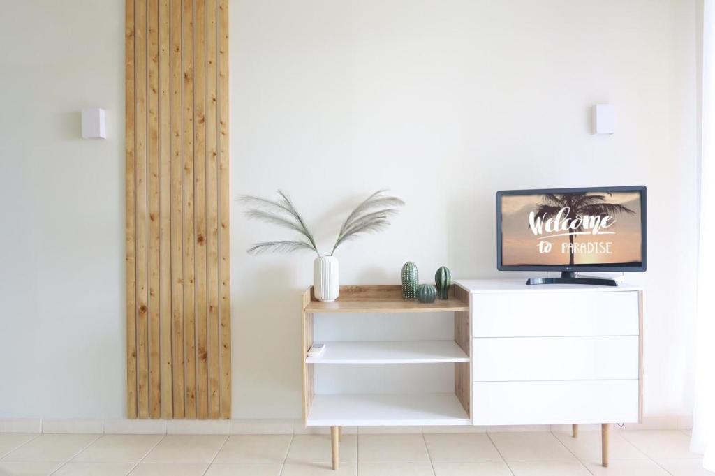 Beautiful,boho,sea view Los Gigantes apartment photo 4