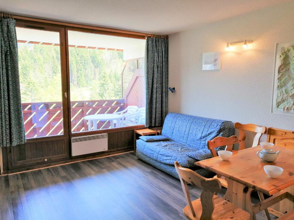 Appartement Morillon 1100, 2 pièces, 6 personnes - FR-1-412-25 photo 1