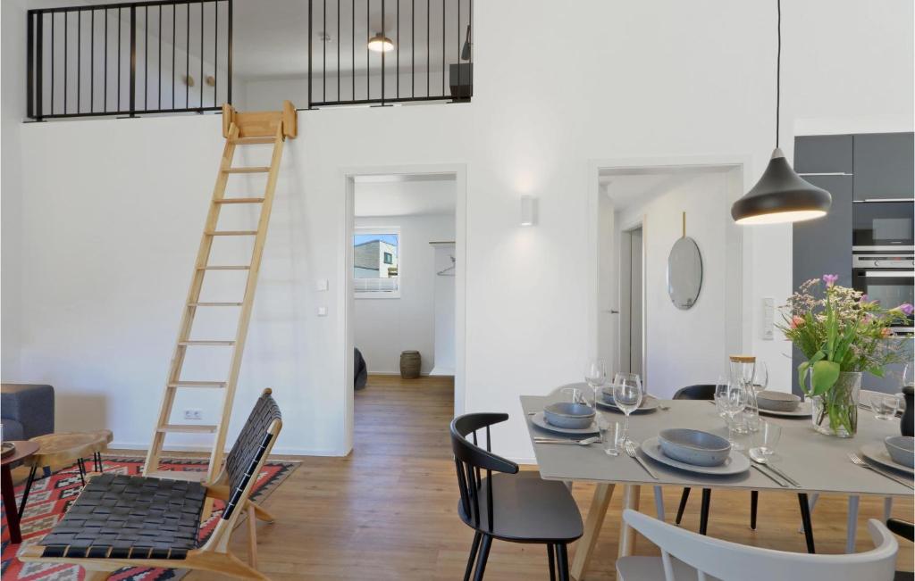 Amazing Home In Lembruch-dmmer See With 3 Bedrooms, Wifi And Indoor Swimming Pool photo 3