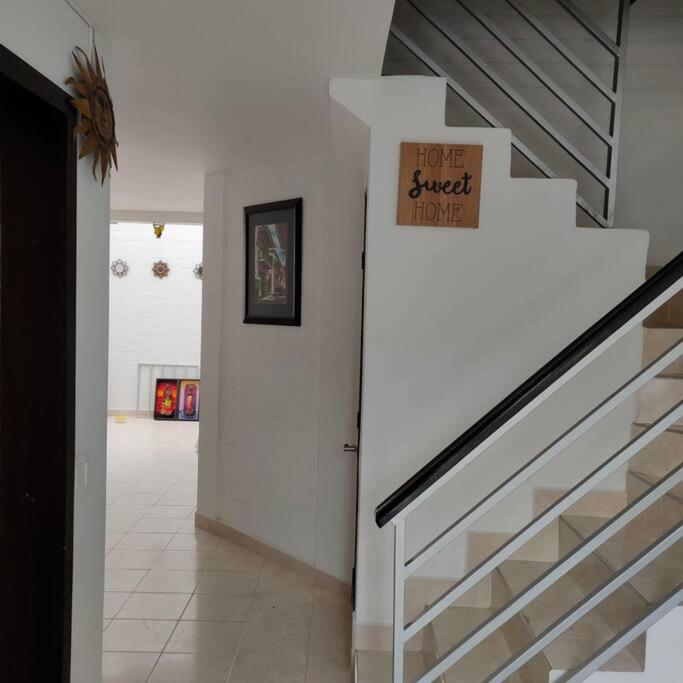 Casa Familiar en Cartago-Valle photo 2