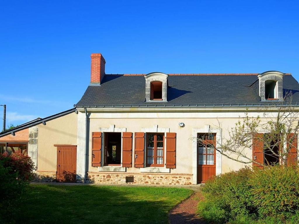 Gîte Baugé en Anjou, 5 pièces, 9 personnes - FR-1-622-28 photo 1