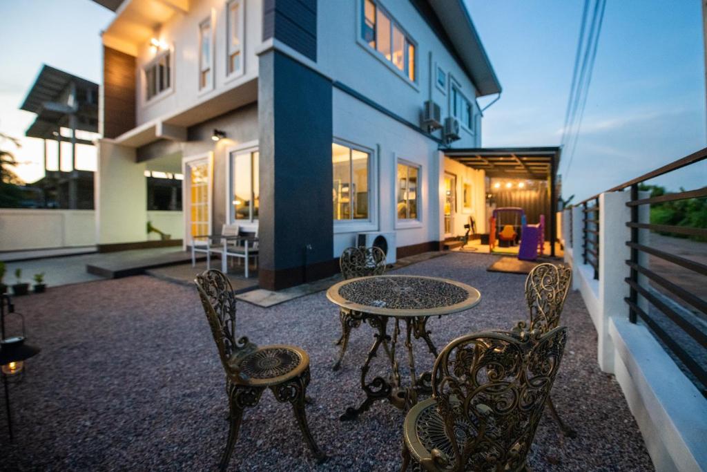 Amaz Villa photo 2