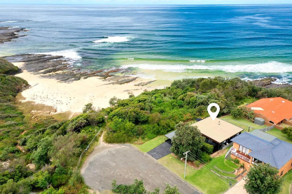 Bommie Coastal Headland