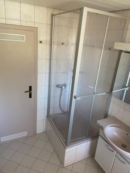 SCHÖNE HELLE FERIENWOHNUNG photo 2