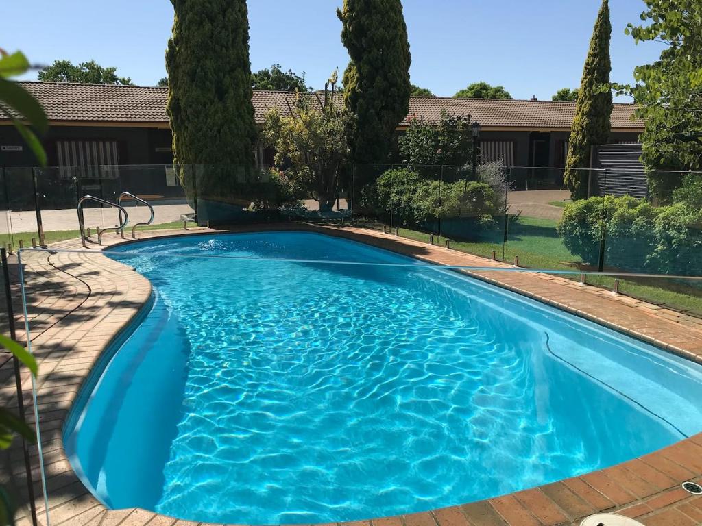 Country Apartments photo 1