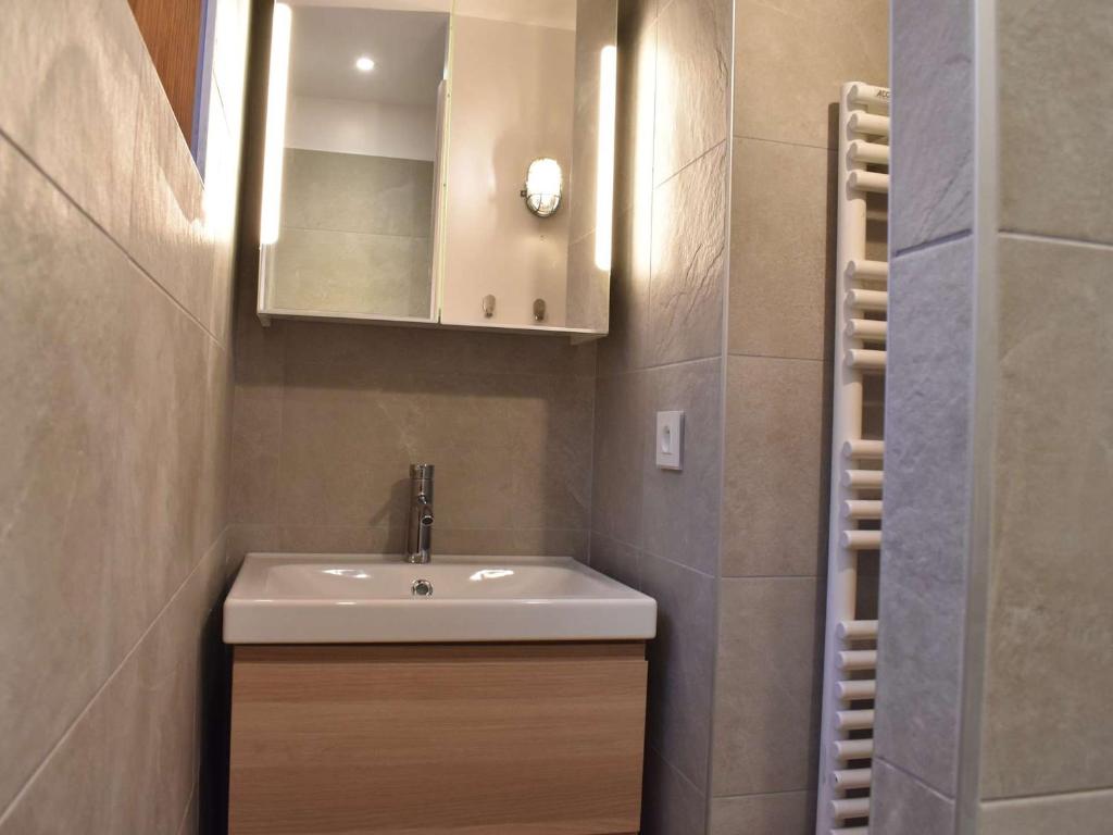 Appartement Méribel, 1 pièce, 4 personnes - FR-1-180-26 photo 4