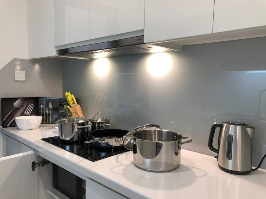 Luxury Condotel 2BR/36F Vinhomes Skylake Keangnam