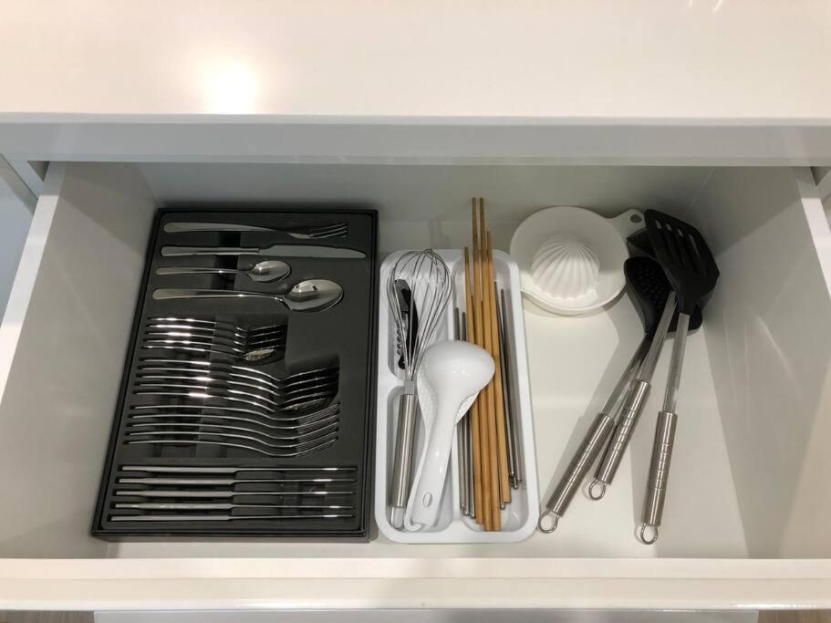 Luxury Condotel 2BR/36F Vinhomes Skylake Keangnam