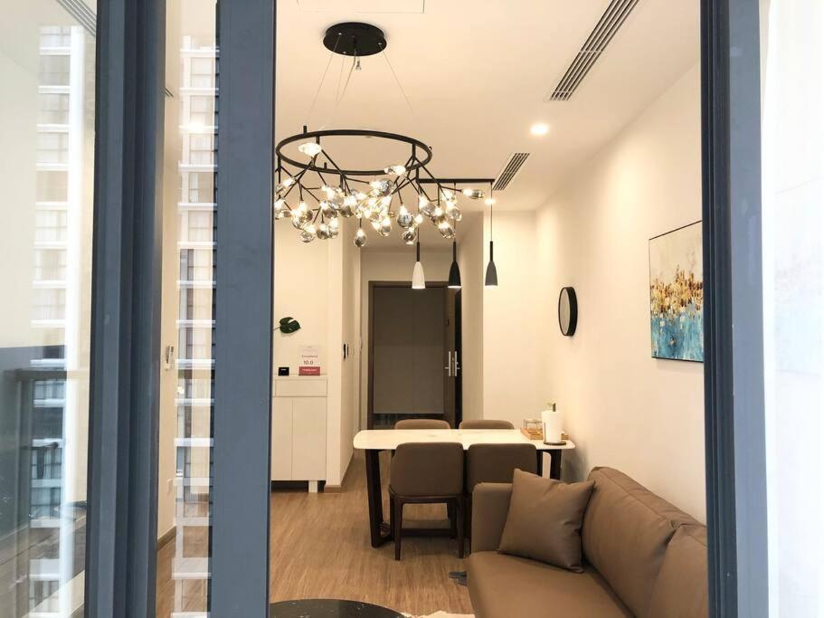 Luxury Condotel 2BR/36F Vinhomes Skylake Keangnam