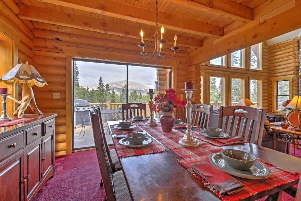 Expansive Alma Cabin with Hot Tub and Mountain Views! photo 4