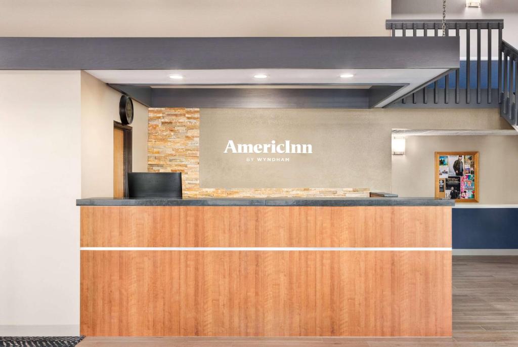 AmericInn by Wyndham Bemidji photo 4