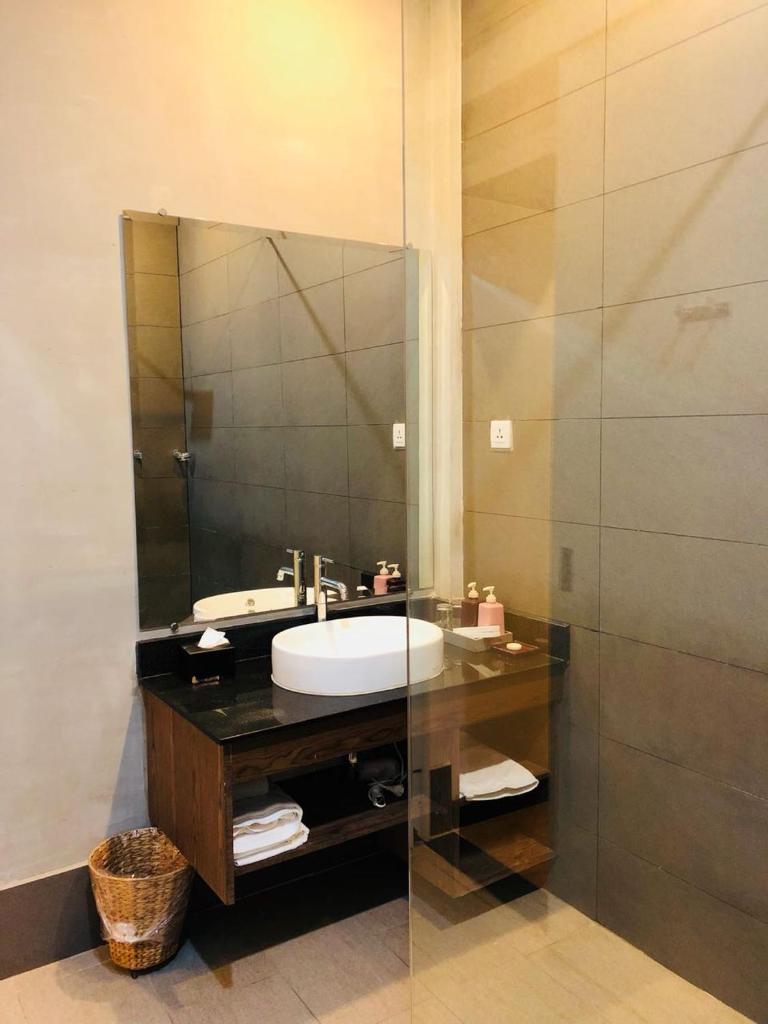 Asiban Quay Boutique Hotel - Tap to explore photos