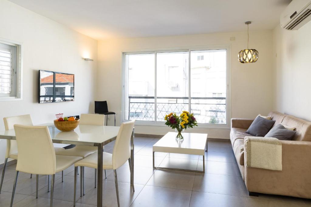 Full Comfort 1BR near Frishman Beach by FeelHome photo 1