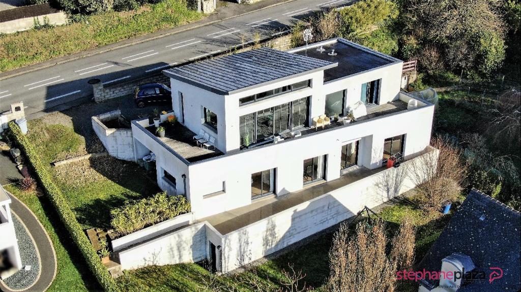 Maison contemporaine à 1.5 km de la cathédrale