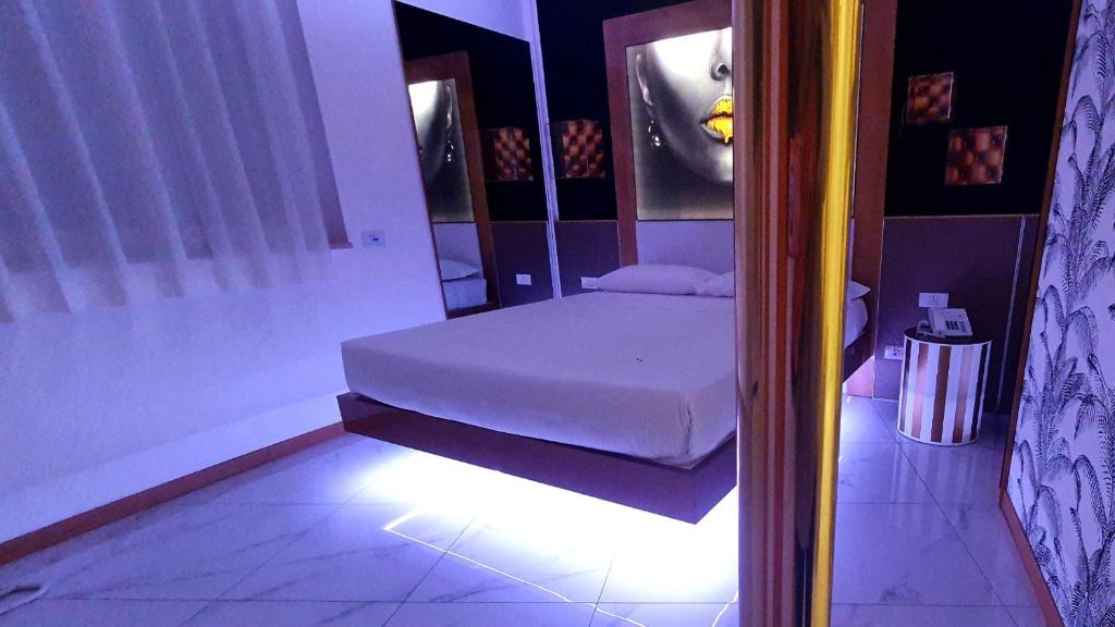 C rooms - Love Motel Monza photo 2