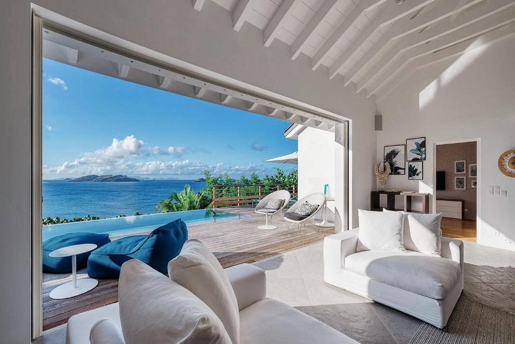 Infiniti 1 BR Private Luxury Villa Breath Taking View in St Barth photo 1
