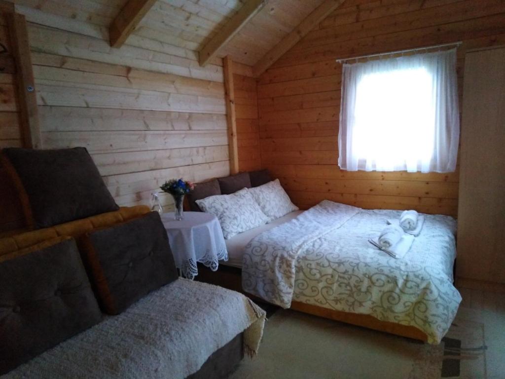 Vikendica Mijajlović 2 photo 1