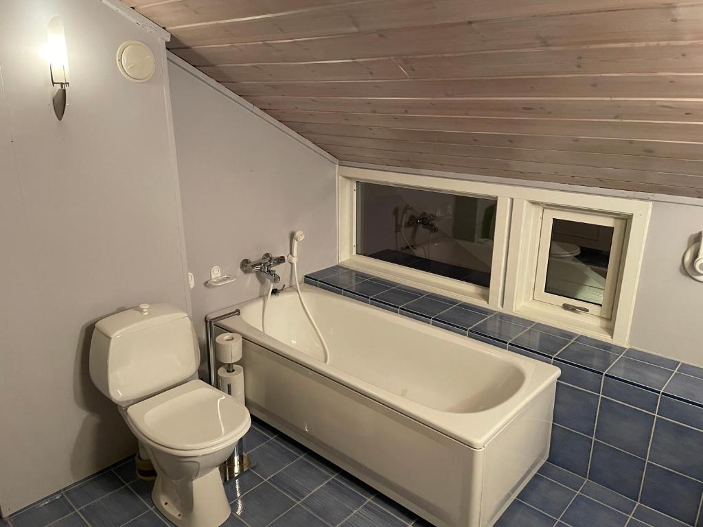Stor villa på Leknes photo 1