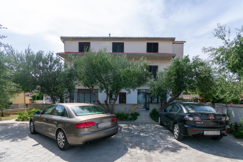 Apartments by the sea Tkon, Pasman - 16275 photo 1