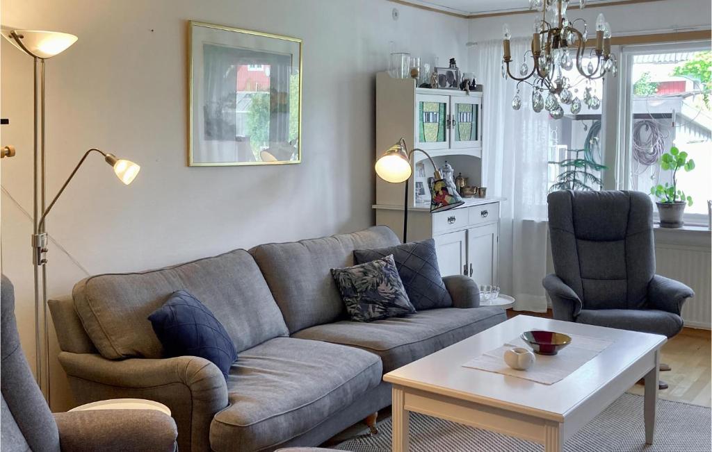 Amazing Home In Sjtorp With 2 Bedrooms And Wifi photo 2