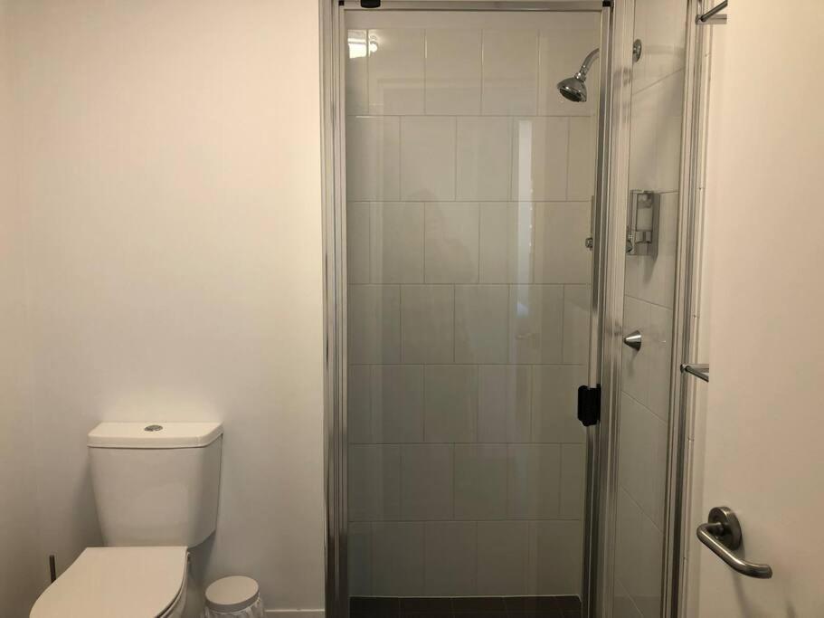 Tindy’s City Pad photo 3