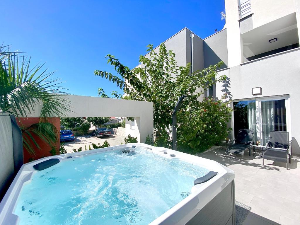 Fantasy View Villa photo 2