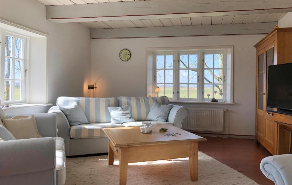 Amazing Home In Dagebll With 3 Bedrooms, Sauna And Wifi photo 1