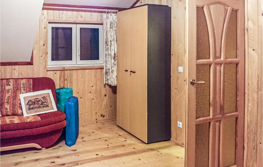Awesome Home In Pasym With Wifi And 2 Bedrooms photo 4