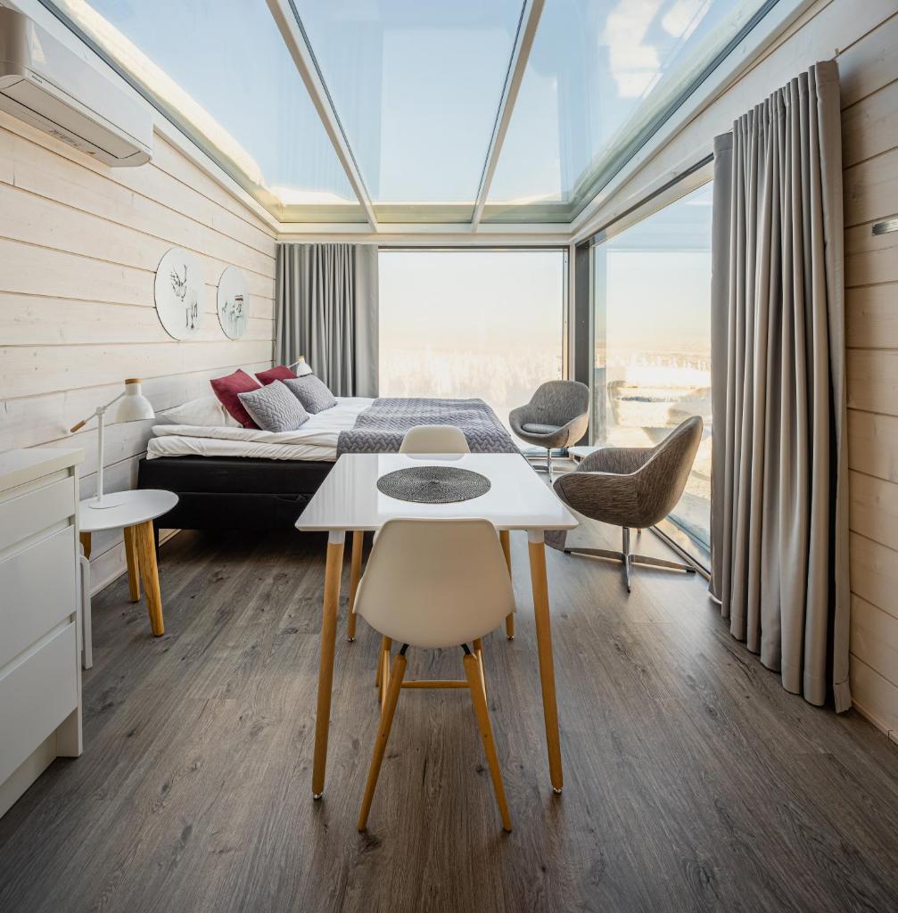 Ukkohalla Sky Cabin Glass Suite photo 2