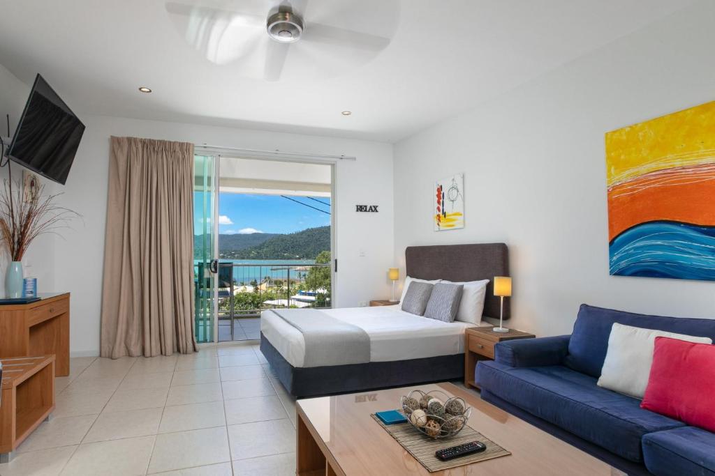 Waterview Airlie Beach photo 1