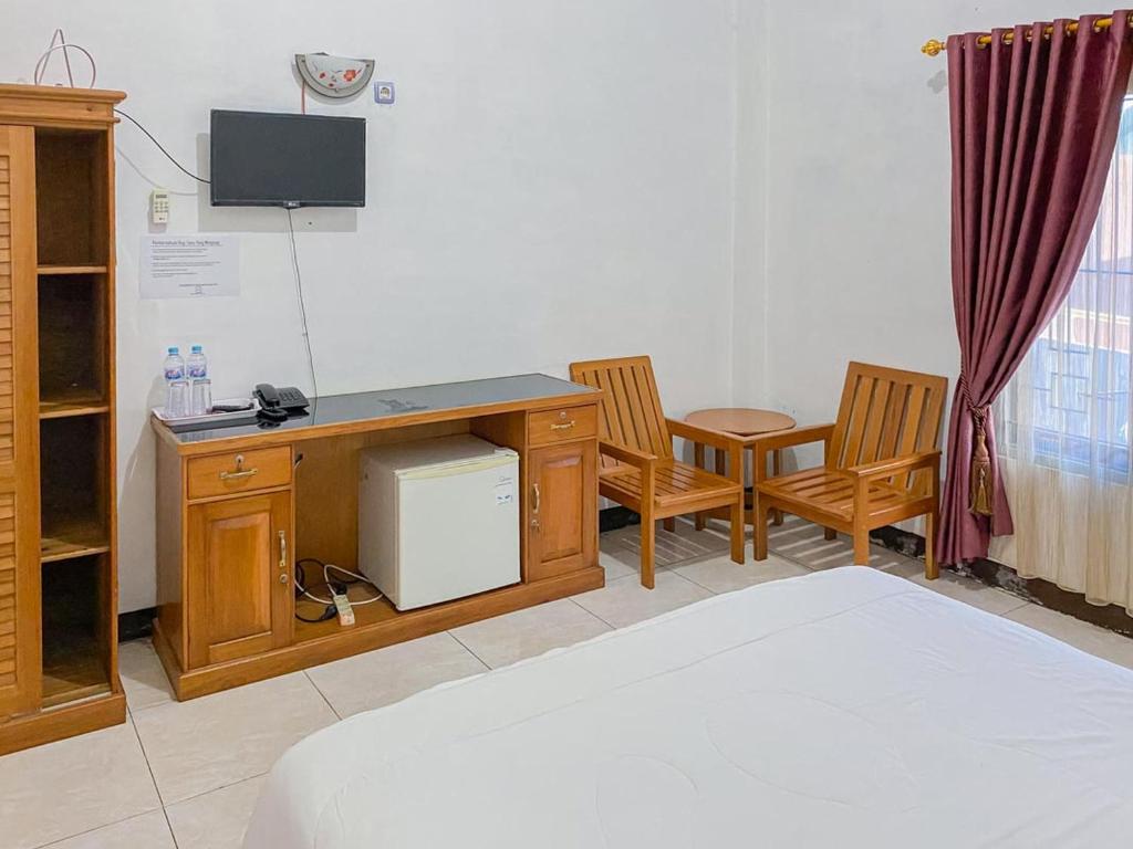 Nascar Family Hotel Palangkaraya Redpartner photo 3