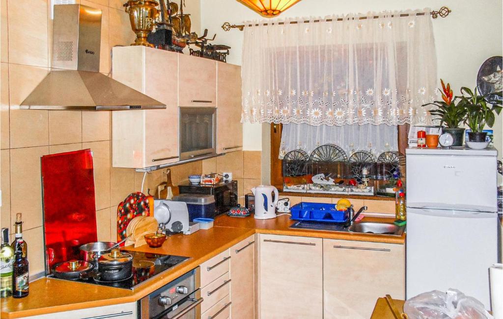 Awesome Home In Grunwald With 3 Bedrooms And Wifi photo 4