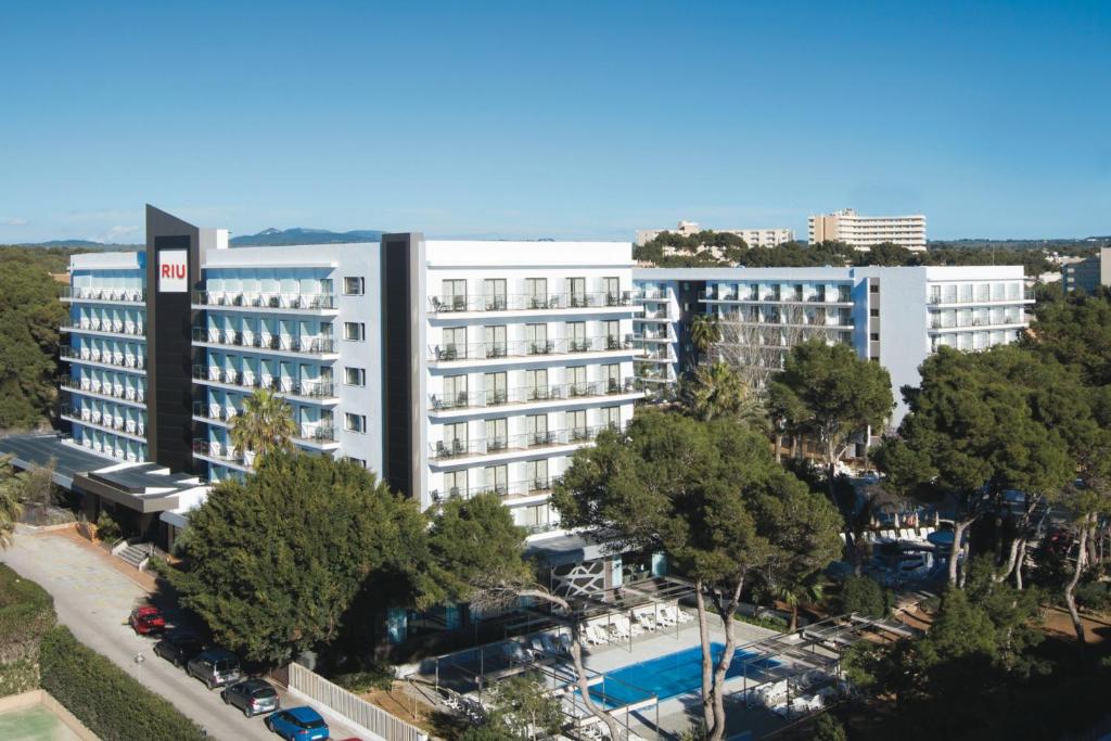 Hotel Riu Bravo - 0'0 All Inclusive photo 1