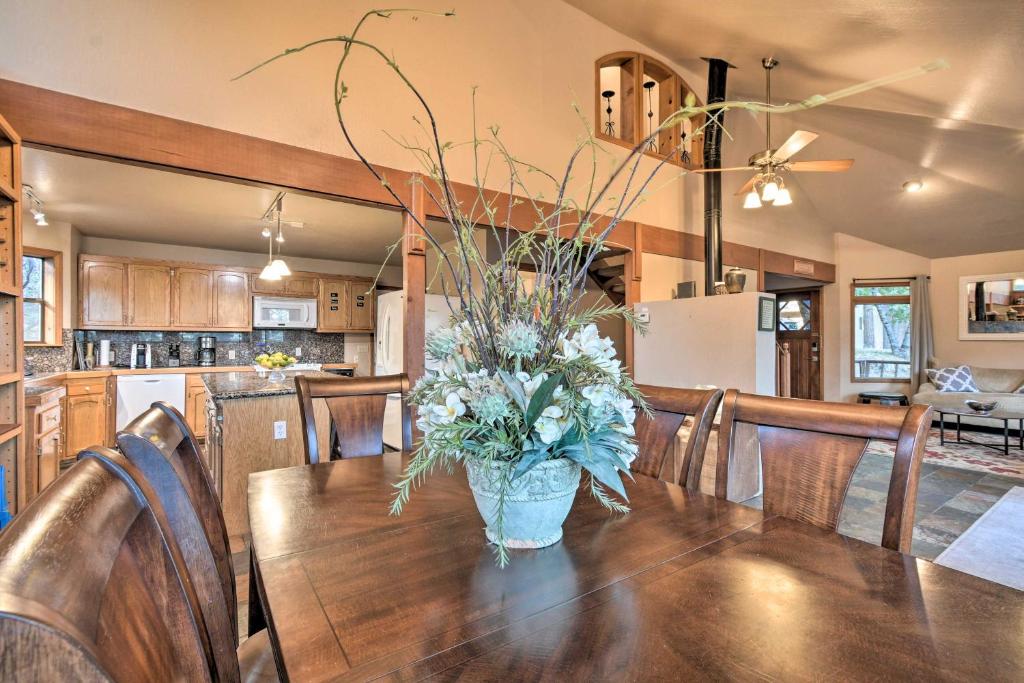 Serene Mountain Getaway with Deck and Grill! photo 1
