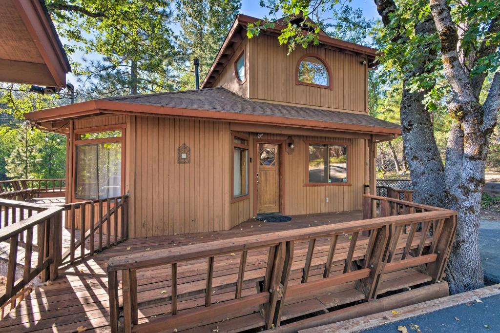 Serene Mountain Getaway with Deck and Grill! photo 2
