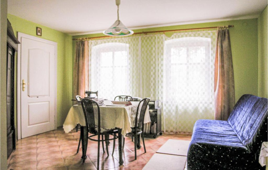 Beautiful Home In Cekcyn With 2 Bedrooms photo 2