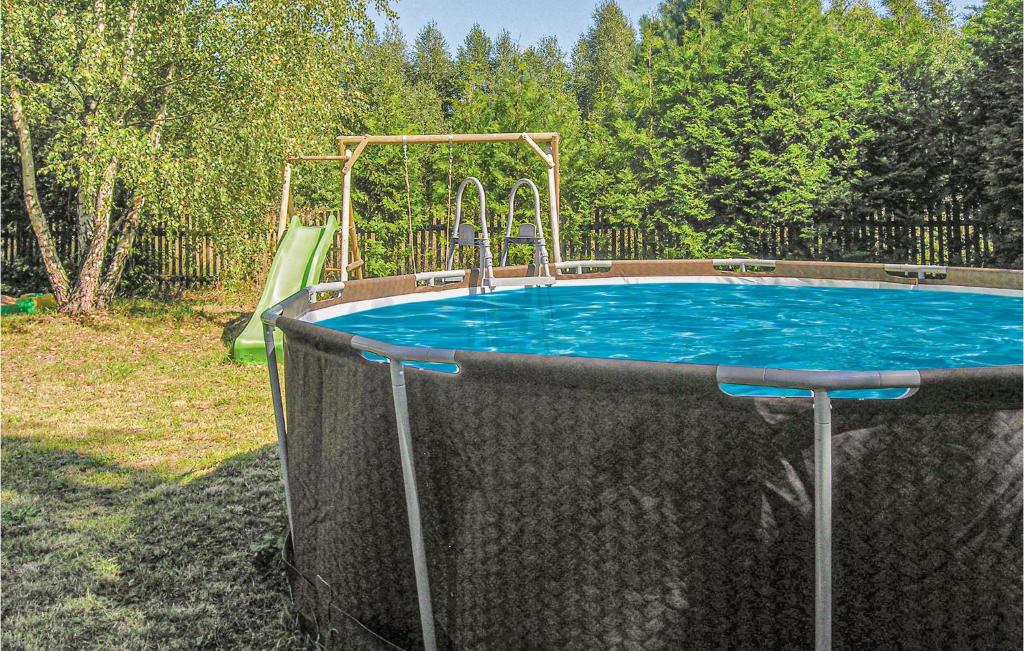 Beautiful Home In Pisz With 4 Bedrooms, Wifi And Outdoor Swimming Pool photo 4