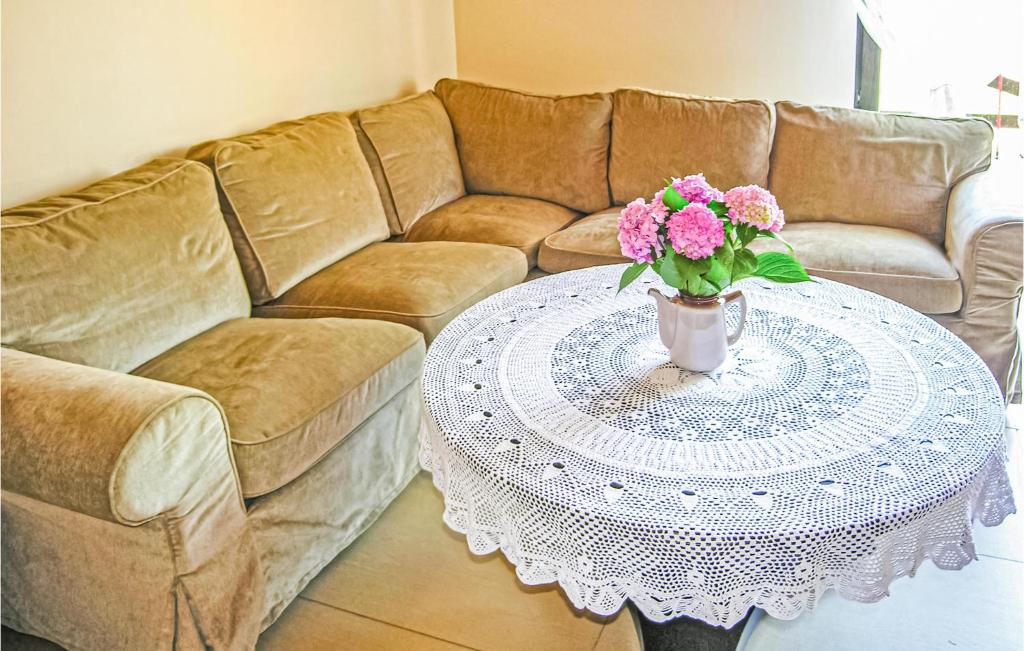 Awesome Home In Rybakowo With 3 Bedrooms photo 2