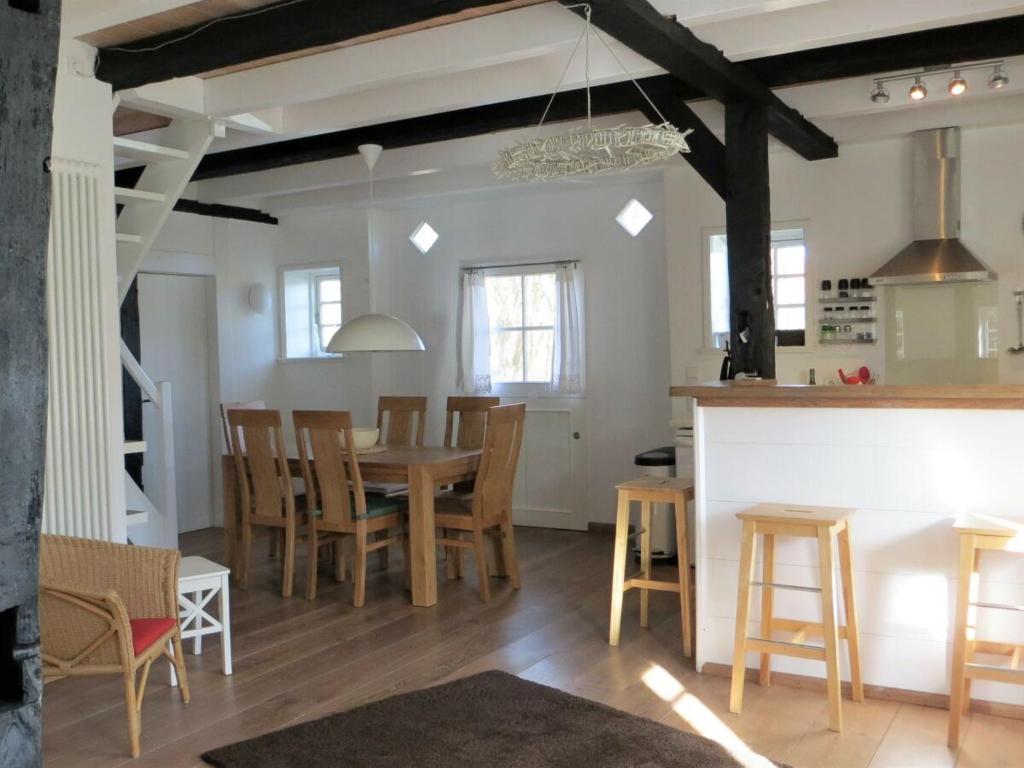 Ferienhaus Frieda - Urlaubsparadies unter Reet photo 4