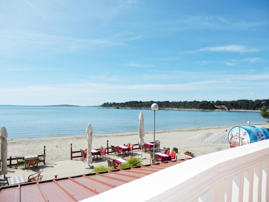 SAND BEACH APARTMENT IDILA photo 2
