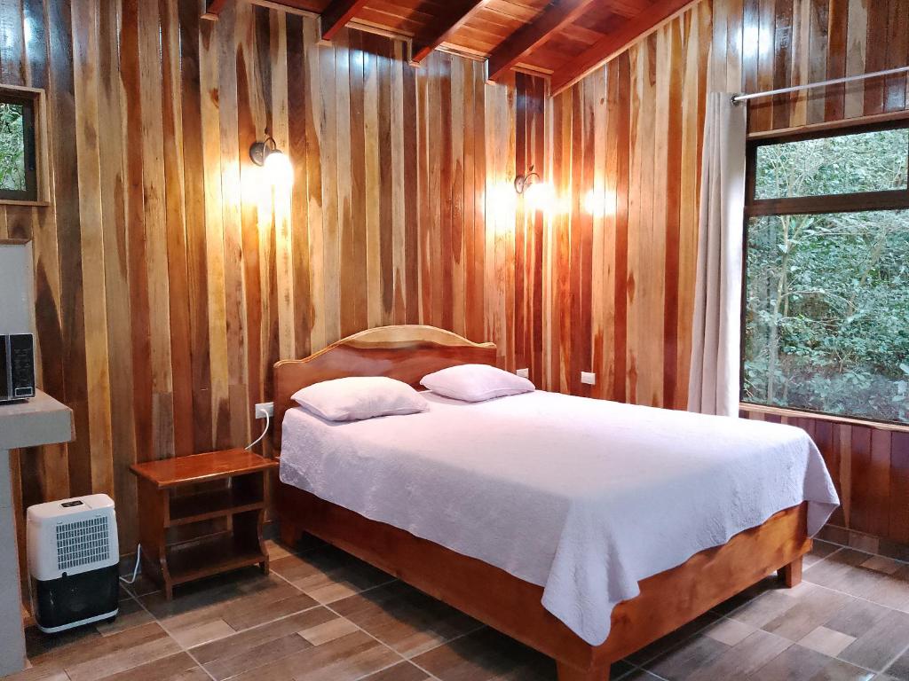 Casitas del Bosque Monteverde. photo 1