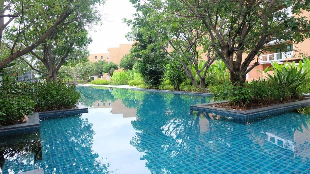 Baan Chan Talay - D32 A modern comfortable 2 bedroom apartment in Chaam photo 3
