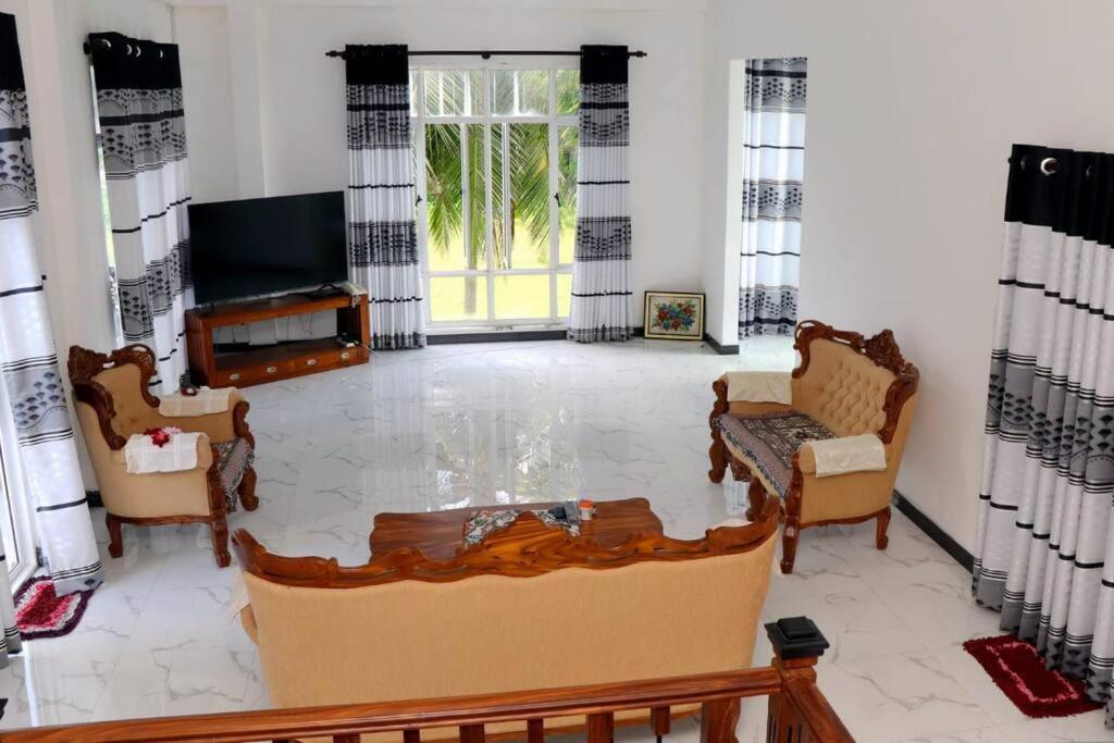 Calm luxury villa with Pool photo 2