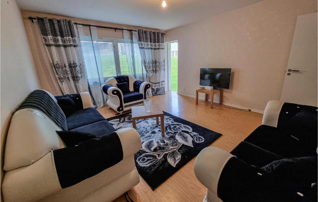 Beautiful Apartment In sensbruk With Wifi And 2 Bedrooms photo 2