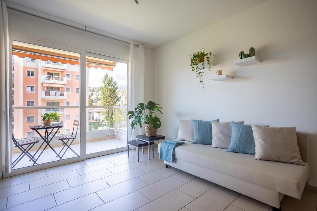 Free Parking, Private Gym e Netflix - "Casa Luce" Lugano photo 1