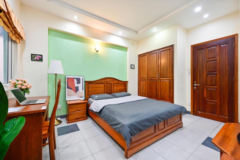 Vivian Apartment - Saigon Notre Dame