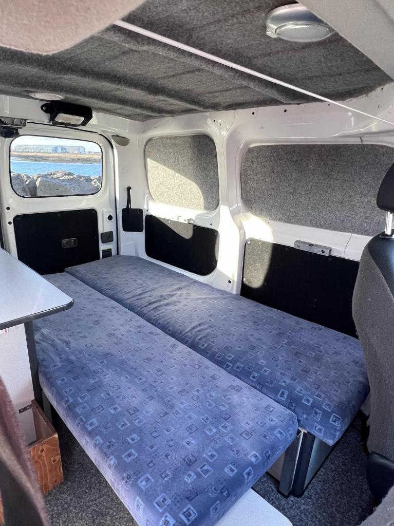 Cheap Camper Van in Iceland photo 3